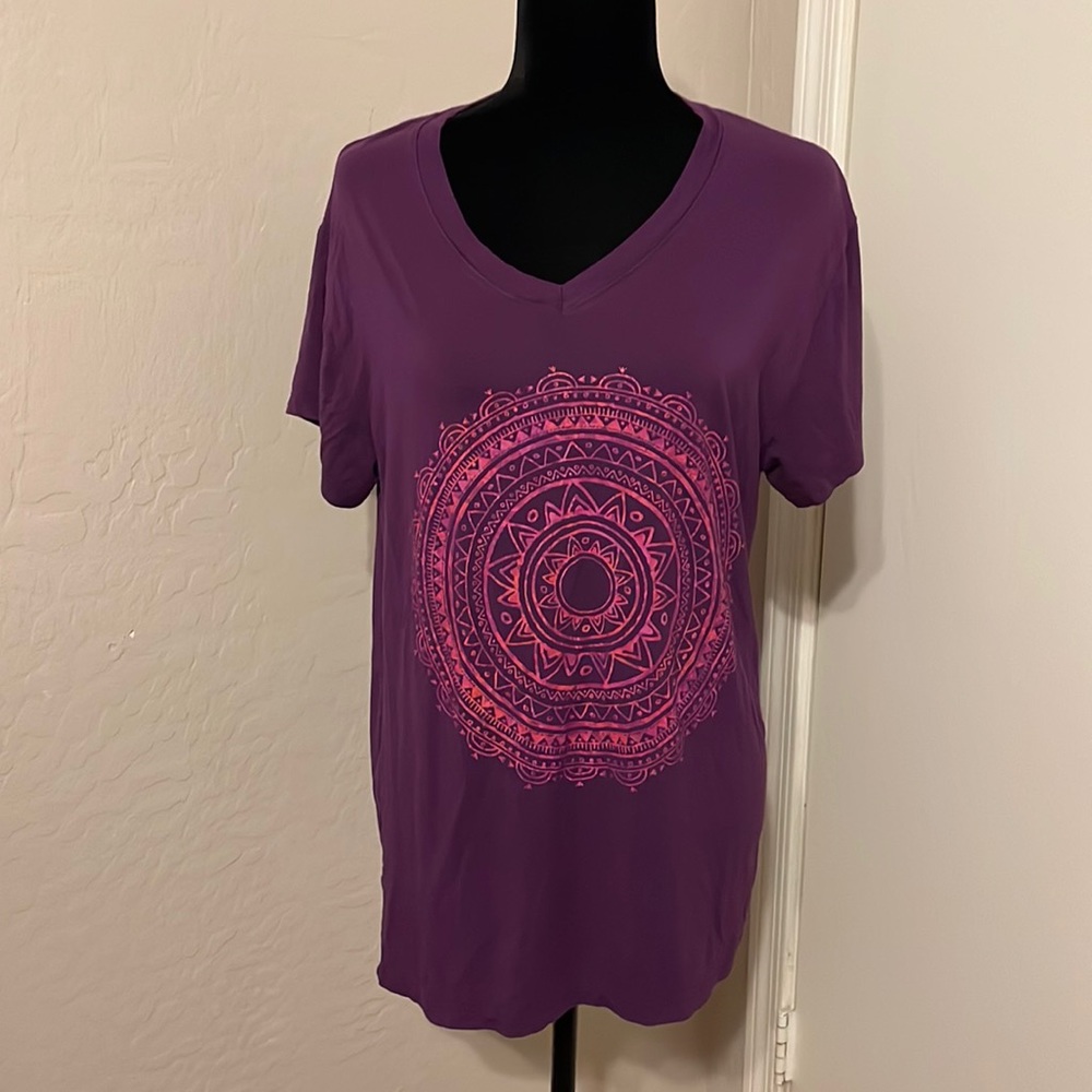 Gaiam Tshirt